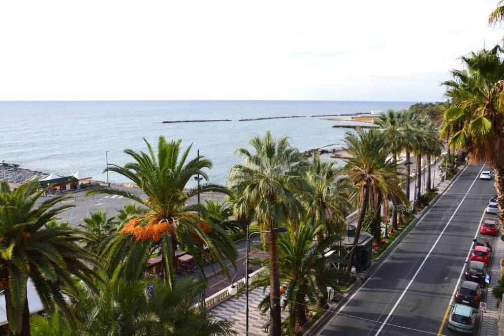 Lolli Palace Hotel Sanremo Exteriör bild